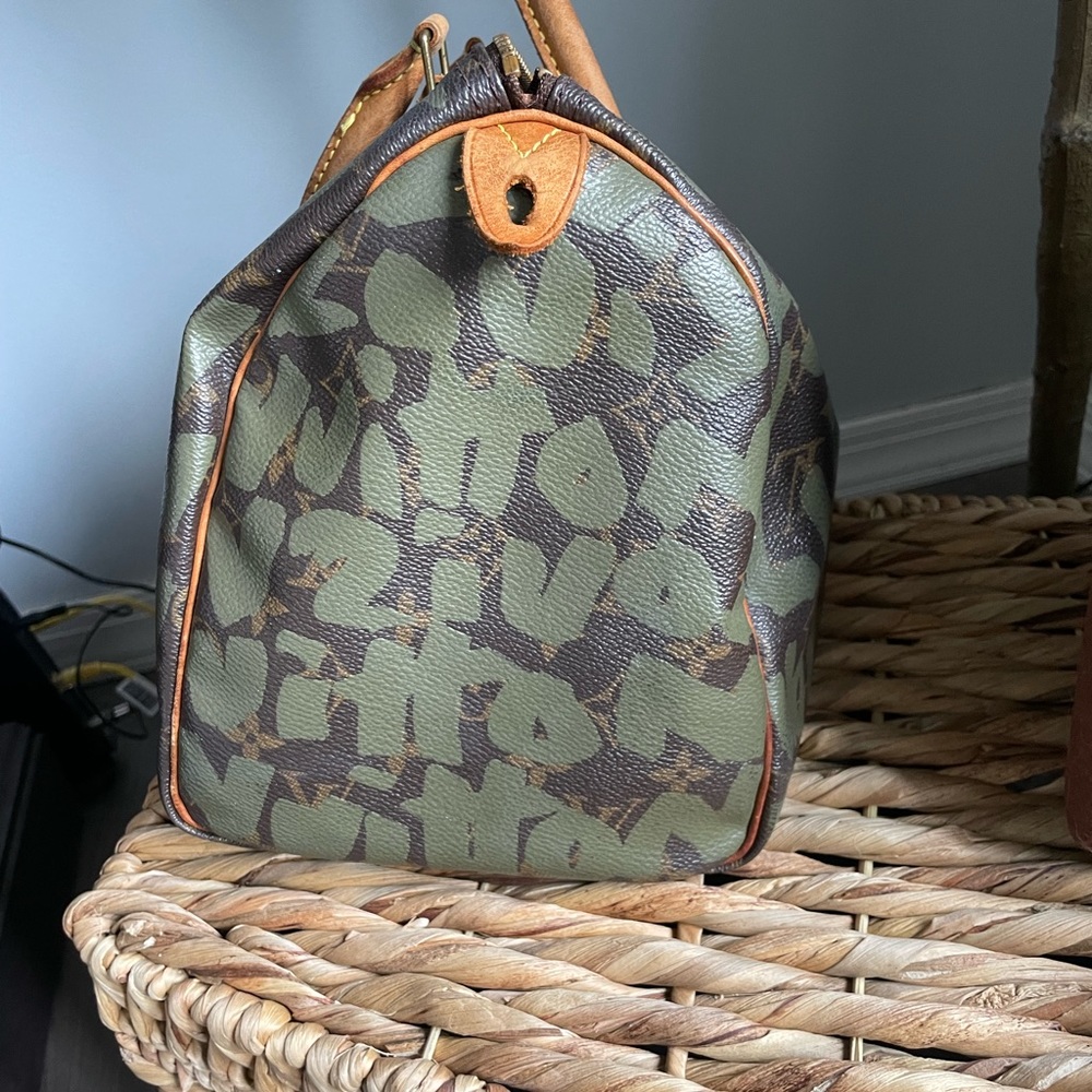 Louis Vuitton Monogram Graphite Graffiti Speedy - Picture 4 of 12